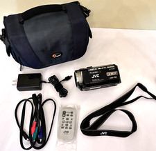 JVC Camcorder Everio GZ-HD10U HD 1080i 40GB HDD AVCHD Battery Bag Charger TESTED