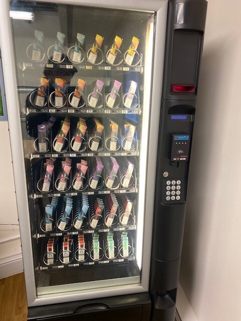 zero-nicotine vape PUFF BAR VAPES | Vape Vending Machines | Disposable Vape Store main image 1