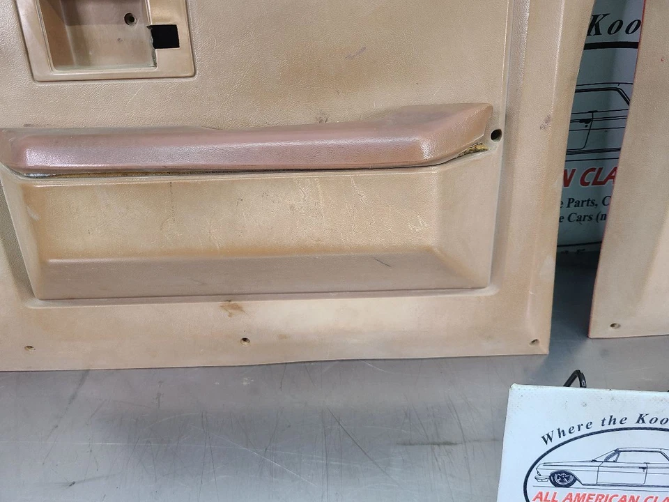 Chevy/GMC 1981-91 Suburban bronceado manual cerradura/ventanas interior puerta panel panel conjunto Foto 4 de 4