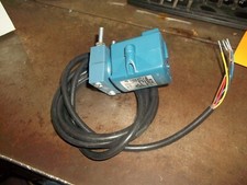 NIB EATON 1352B-6511 PHOTOELECTRIC SENSOR 90-...