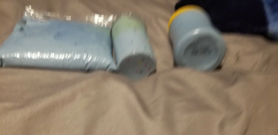 slime azul elástico brillo pokey perfumado cremoso  Foto 2 de 3