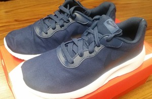 nike tanjun gs blue