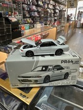 NISSAN SKYLINE GTR R32 CRYSTAL WHITE 1/64 DIECAST CAR BY POP RACE PR640157