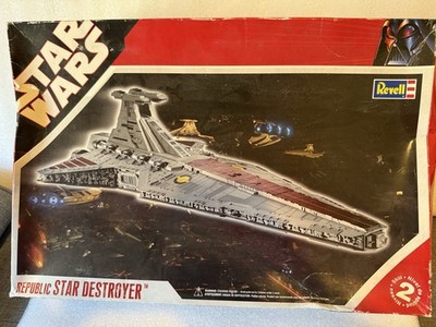 Revell Star Wars Republic Star Destroyer Model Kit