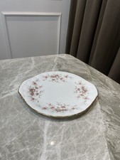 Paragon “Victoriana Rose” Fine Bone China England Dinner Plate Pink Roses Gold