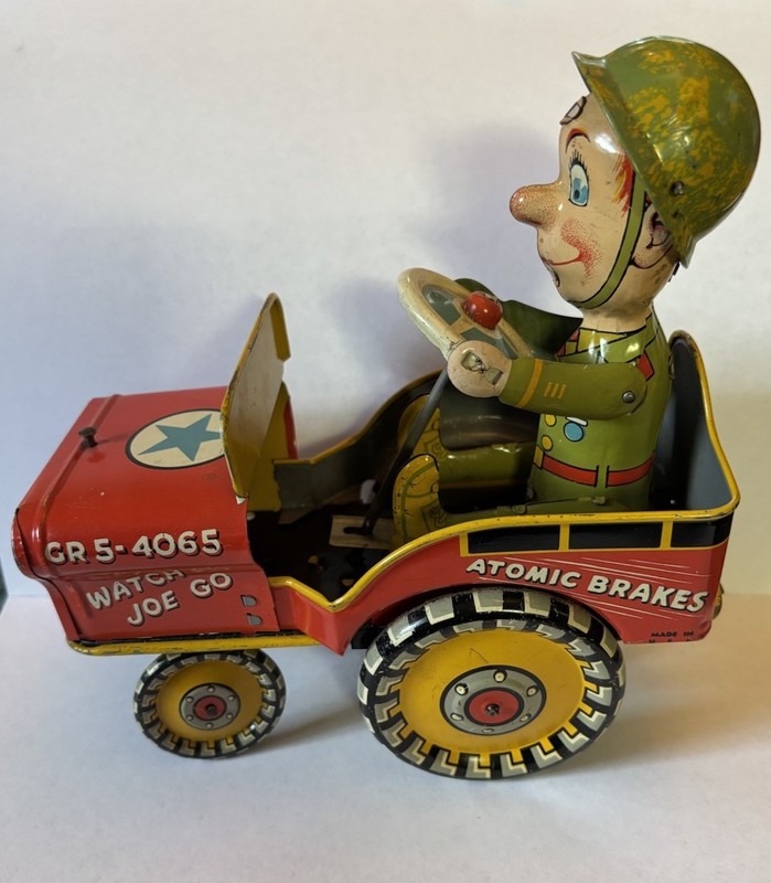 Vintage, Unique Art, G.I. Joe Jouncing Jeep Tin Wind-Up Toy W/Key