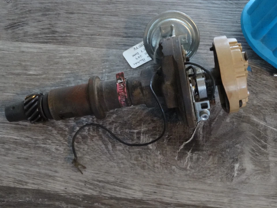 Pontiac GTO 1966, Catalina, Grand Prix 389 4 barriles distribuidor OEM 1111078, 6C7 Foto 2 de 4