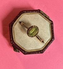 9ct Yellow Gold Ring Peridot Stone 375 Gold Hallmark Ring Size N Weight 1.1g