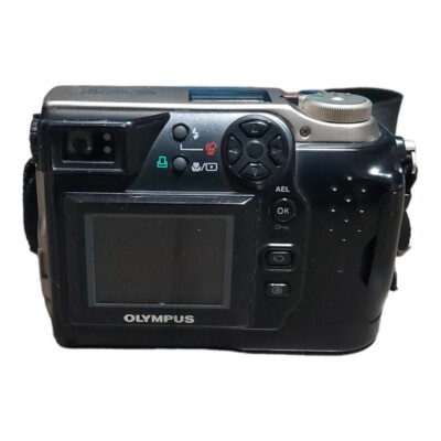 Olympus CAMEDIA C-2040 Zoom 2.1MP Digital Camera - Black