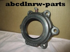NOS DODGE  M880 4X4 4WD DANA SPICER 44 FULLTIME WHEEL BEARING RETAINER W150 W200