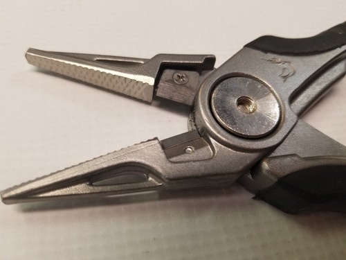 Donnmar CP900 Stainless 7 3/8" Fishing Pliers, Leather Holster & Lanyard, New - 第 6/23 張圖片