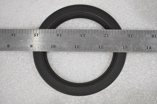 PARKER 9045 H1L5 2QTR18 CLIPPER OIL SEAL MADE IN USA - Picture 2 of 3