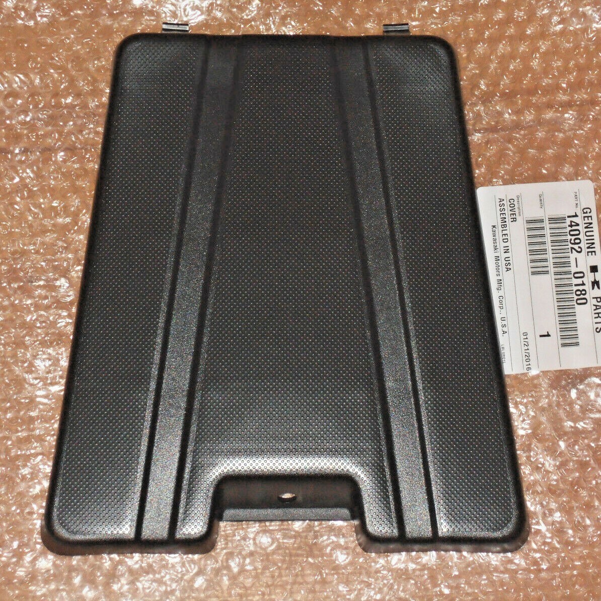 KAWASAKI BRUTE FORCE 750 FRONT FENDER STORAGE COMPARTMENT BOX