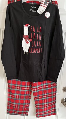 NWT North Pole Trading Co Women s MT Sleep Pajamas Set Red Plaid Fa La La Llama