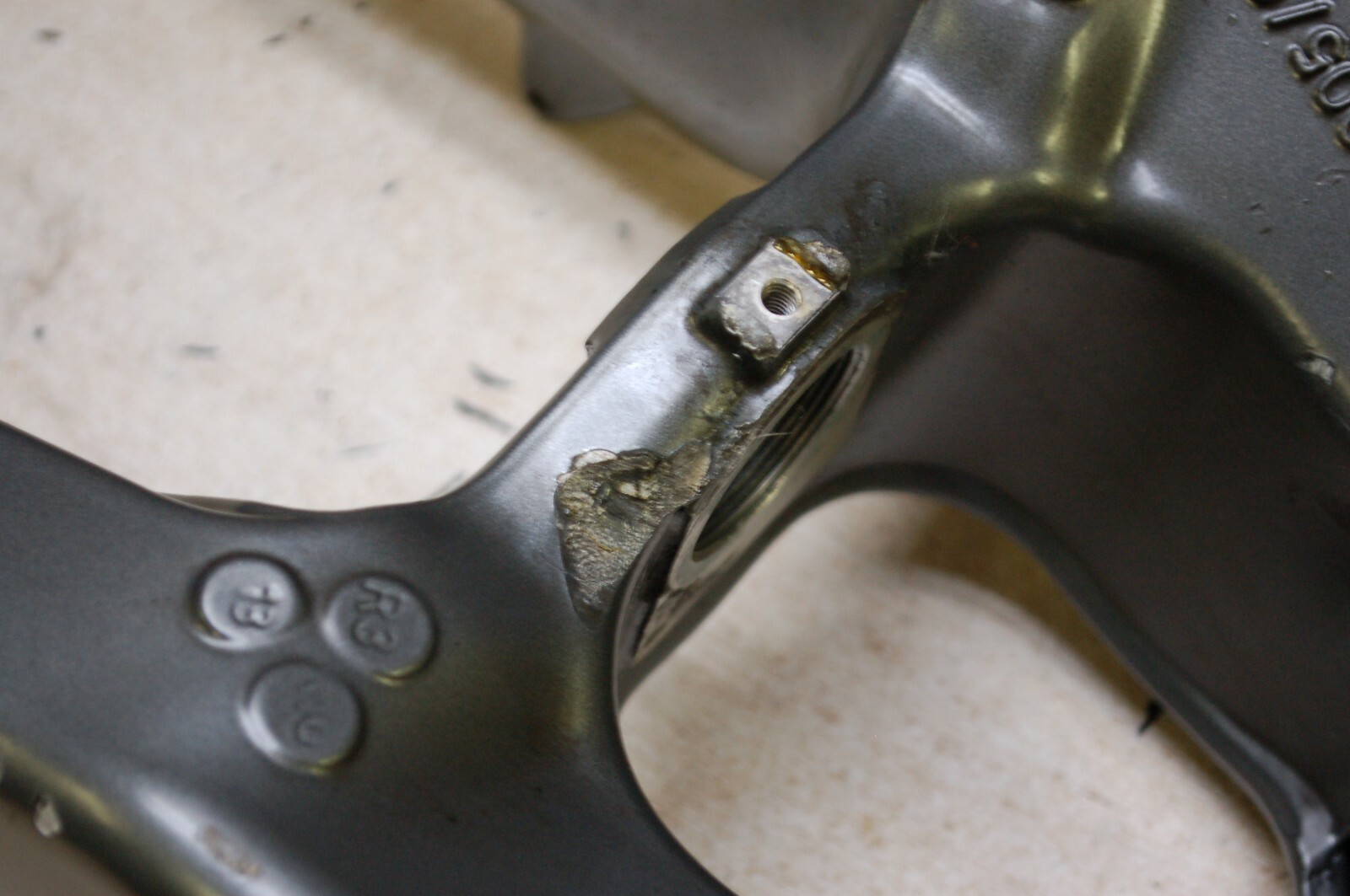 BMW K1200R / K 1300 R / GT / S 7685253 2005 - 2008 Front swingarm 