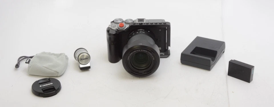 Canon EOS M6 Mark II 32.5MP Mirrorless Camera/EF-M 18-150mm F/3.5-6.3 IS STM - Image 2 of 4