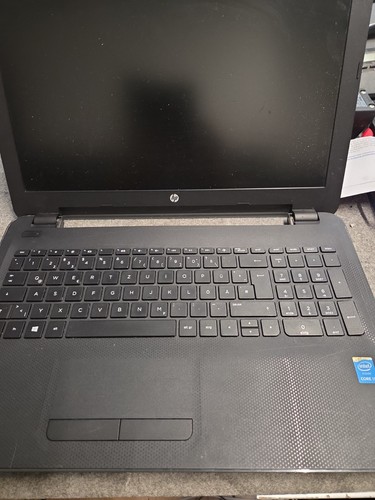 HP Notebook Gehäuse mit Tastatur Ersatzteilspender