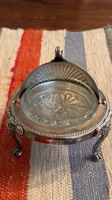 米国老舗 F.B. Rogersのライオン足とライナー付 バターディッシュ F.B Rogers Silver Co Silver Plate Lion's Face. Roll Top Dome