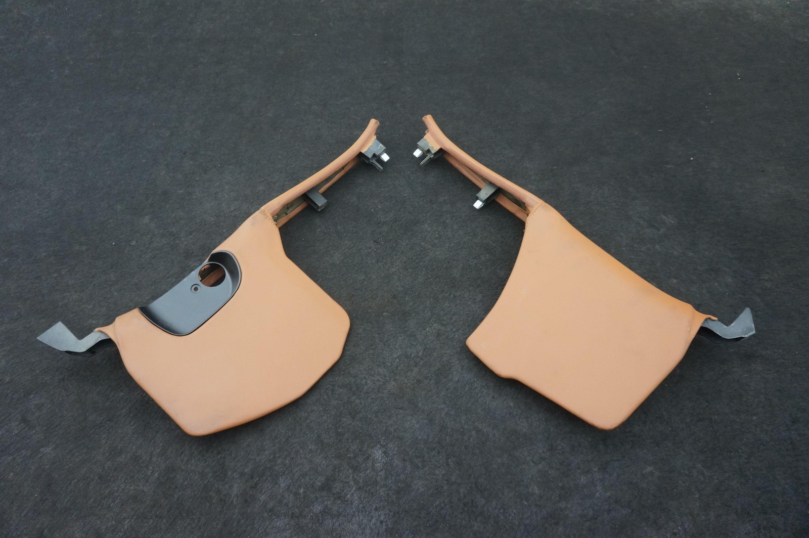 Set Front Kick Panel Trim Cover 3W5863605A Bentley Continental Flying Spur 06-12