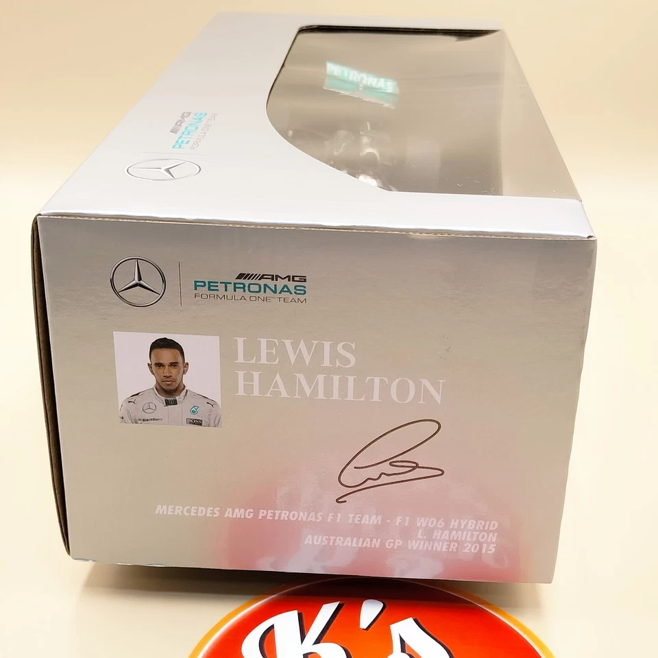 MINICHAMPS 1/18 Mercedes AMG Petronas W06 L. Hamilton Australian 2015 110150044 - Image 2 of 4