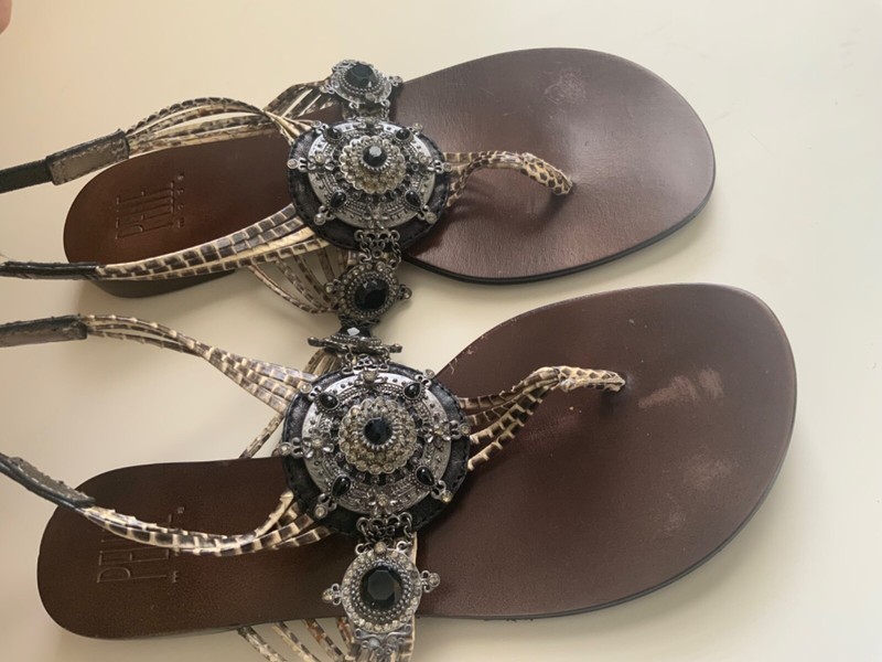Pelle Mode Crystal snake skin sandals Size:7M