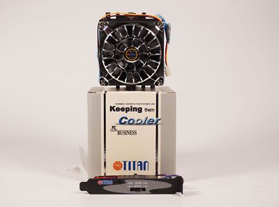 Original Titan Keeping them Cooler Kühlkörper Art. TTC-K8ATB 825 SC mit OVP