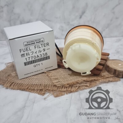 専用 　スルー 3 OEM Mitsubishi Triton Pajero Montero Sport Diesel Fuel Filter