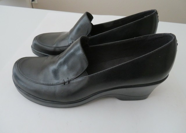 leather wedge loafers