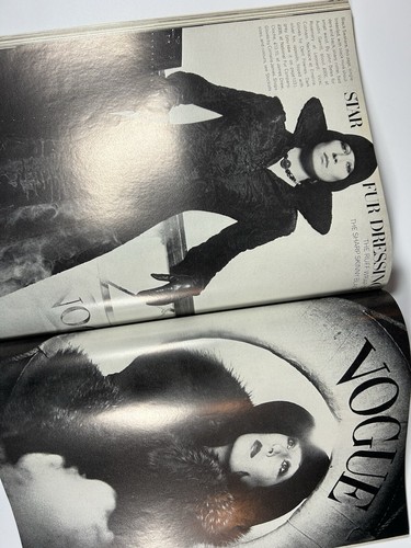 Vogue Oct 1973 Marisa Berenson HELMUT NEWTON Lopez CATHEE DAHMEN Twiggy Vintage - Picture 22 of 24