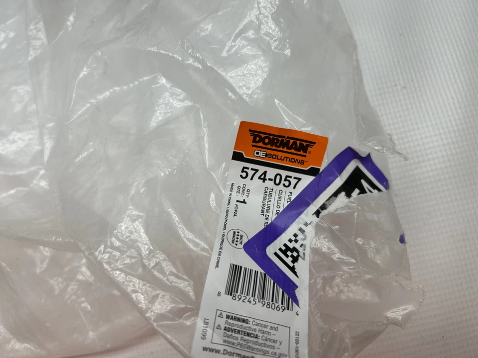 574-057 Dorman tanque de combustible cuello de llenado gasolina para camión F250 F350 F-250 Super Duty Foto 2 de 2