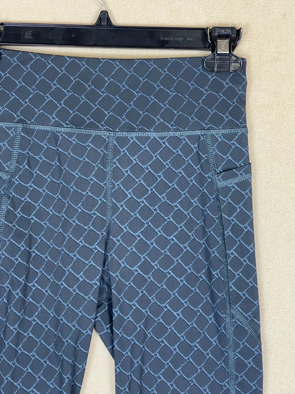 sweaty-betty zero gravity 7/8 length athletic yoga leggings