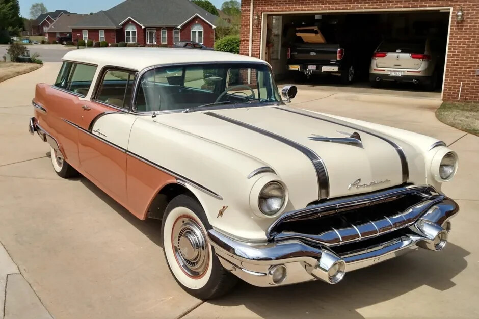 1956 Pontiac Star Chief Custom Safari  | 24