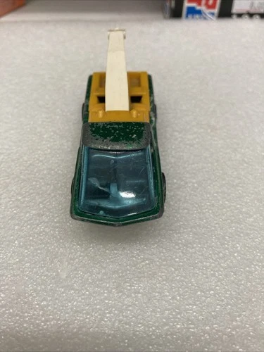 HOT WHEELS 1970 HEAVYWEIGHTS REDLINE SERIES TOW TRUCK Green