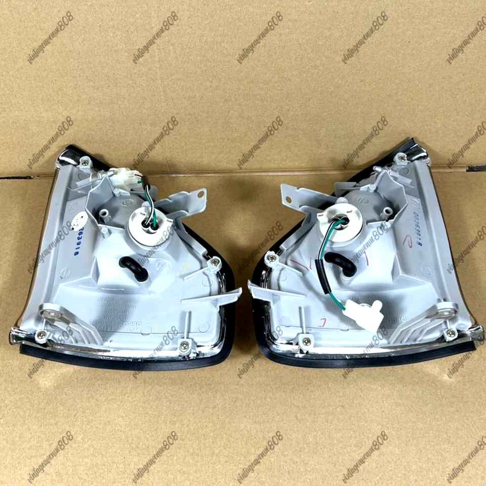 Left & Right Corner Lamps for Toyota Land Cruiser LC2 LJ78 LJ79 KZJ78 1990-1996 - Image 4 of 4