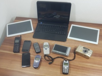 Tablet Handy Smartphone Konvolut Samsung Siemens Nokia Sony Sagem Odys Jay-tech