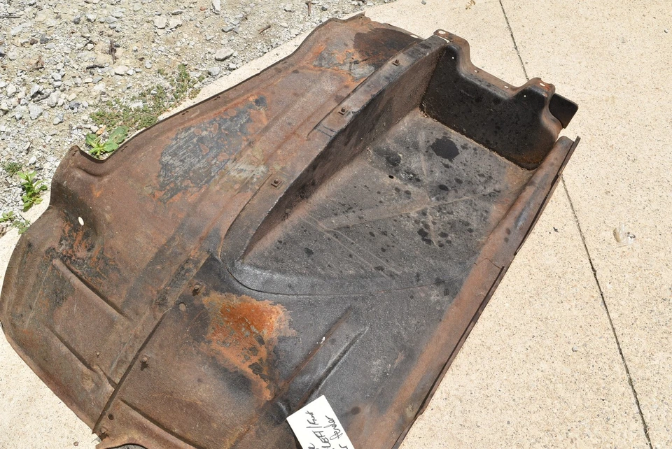 Dodge D24 Custom Deluxe 1948 guardabarros interior bien izquierdo conductor 46 47 48 1946 1947 LH Foto 3 de 4