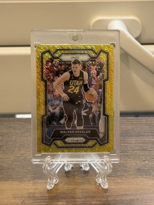 2023-2024 Walker Kessler Gold Shimmer Prizm /10