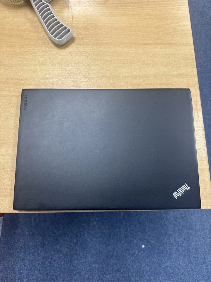 Lenovo ThinkPad T470s · i5-7200U · 8GB · 256GB, photo 2 of 5