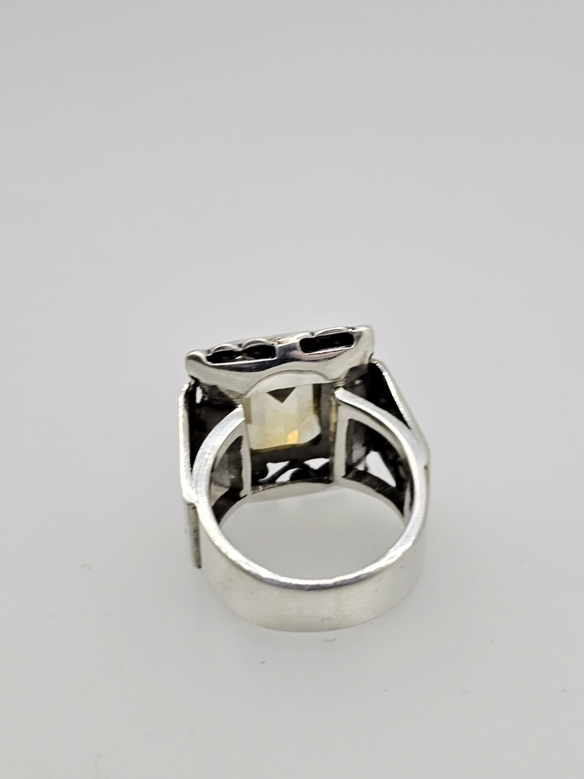 Sterling Silver Rectangular Yellow Stone Ring - image 9