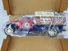 Amoco 1931 International Stake Truck W/Crates Standard Home &Farm NIB FX-5559(2)