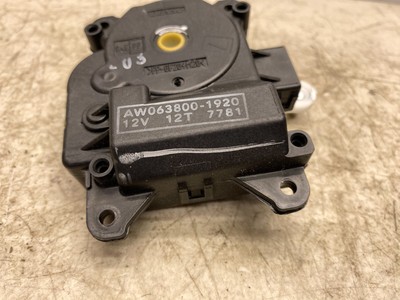 2010 - 2014 Subaru Outback Legacy Heater Air Vent Flap Actuator 