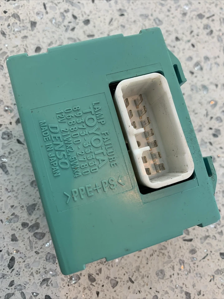 Módulo de falla de lámpara Lexus ES350 2007-2012 89373-33330 PESTAÑA ROTA Foto 4 de 4