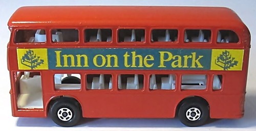 Matchbox Superfast, #74 Daimler Bus "Inn on the Park" in Box - Bild 3 von 6