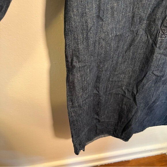 Universal Thread Women’s Size Small Denim Shirt D… - image 5