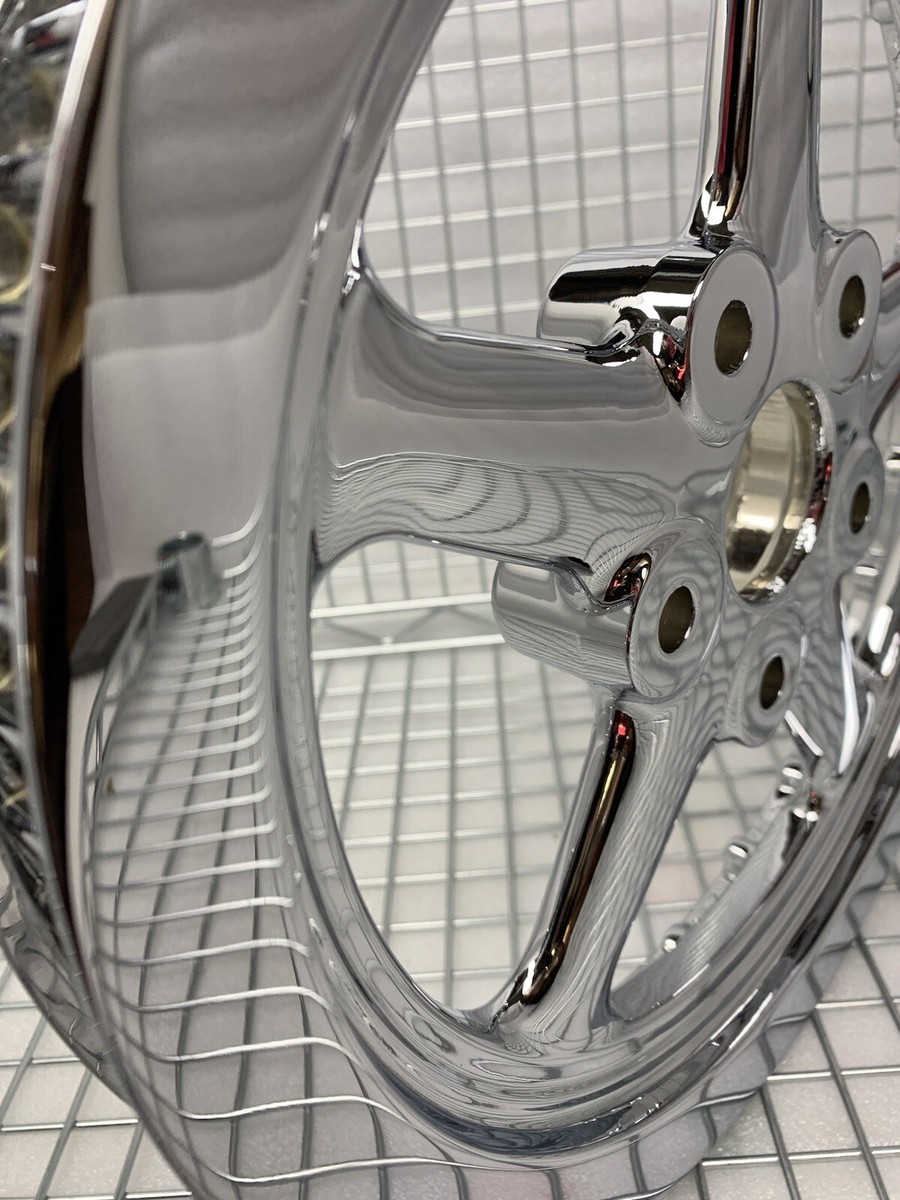 Harley Rocker Softail 2008 -11 CUSTOM CHROME OEM PULLEY only Harley Rocker Softail 2008 -11 CUSTOM CHROME OEM PULLEY only