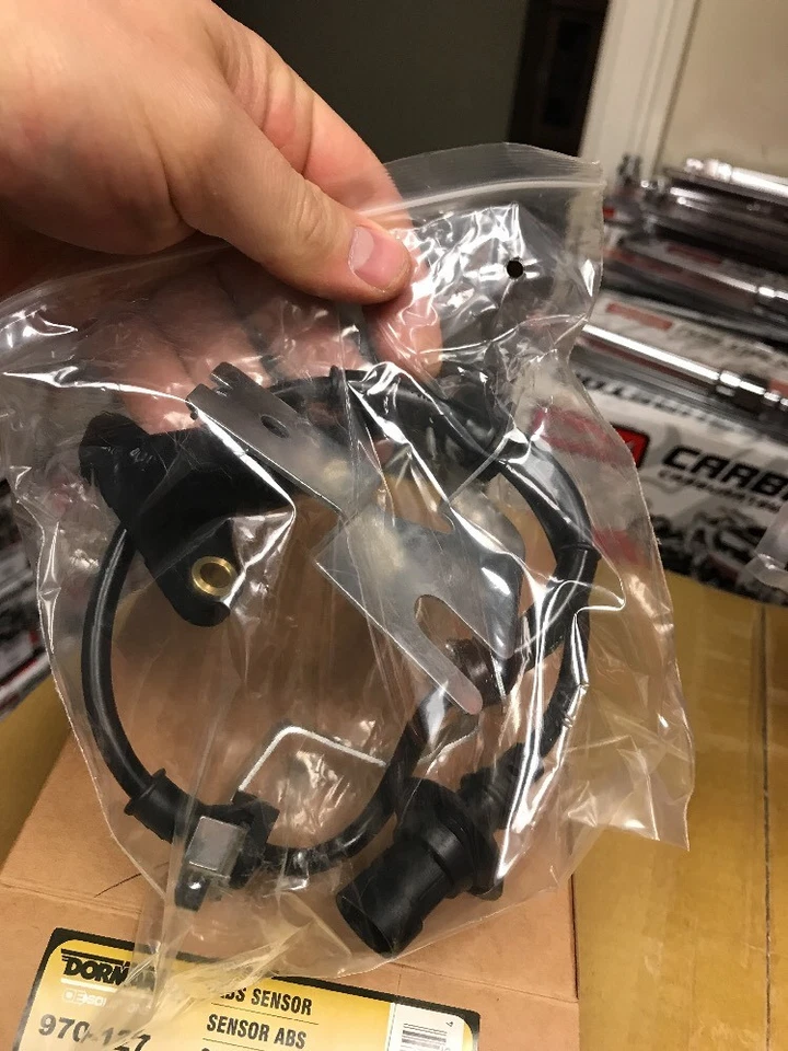 Sensor de velocidade de roda ABS 970-127 para 98-00 Chrysler Cirrus, Sebring - Imagem 3 de 4