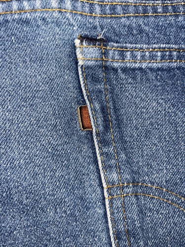 Levis Jeans Mens 38 x 34 Leather Tab Straight Leg Denim - Picture 3 of 12