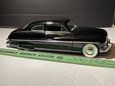 ERTL American Muscle 1949 Mercury Coupe James Dean 1/18 Diecast Hot Rod Car