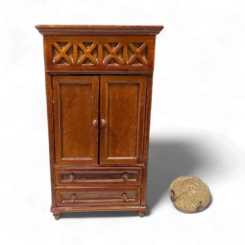 MINIATURE DOLLHOUSE (1/2") 1:24 SCALE - LEE'S MINIS SPICE ARMOIRE - A201.5 - Image 4 of 4