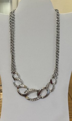 Jennifer Lopez JLo Silver Tone Rhinestone Link Statement Necklace